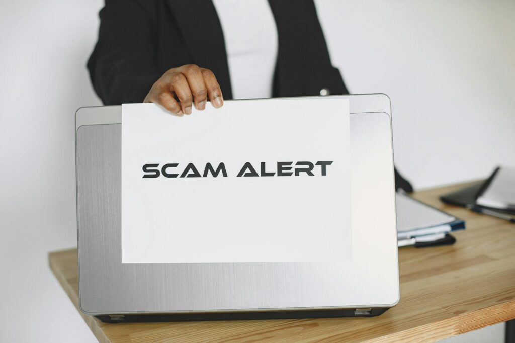 Cómo mitigar fraudes en aplicaciones financieras 1 pexels photo 5934213